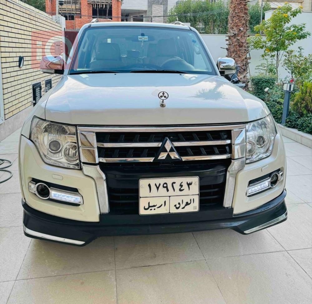ميتسوبيشي باجيرو